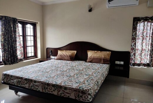 Deluxe Room in Nalanchira by Probity Ventures