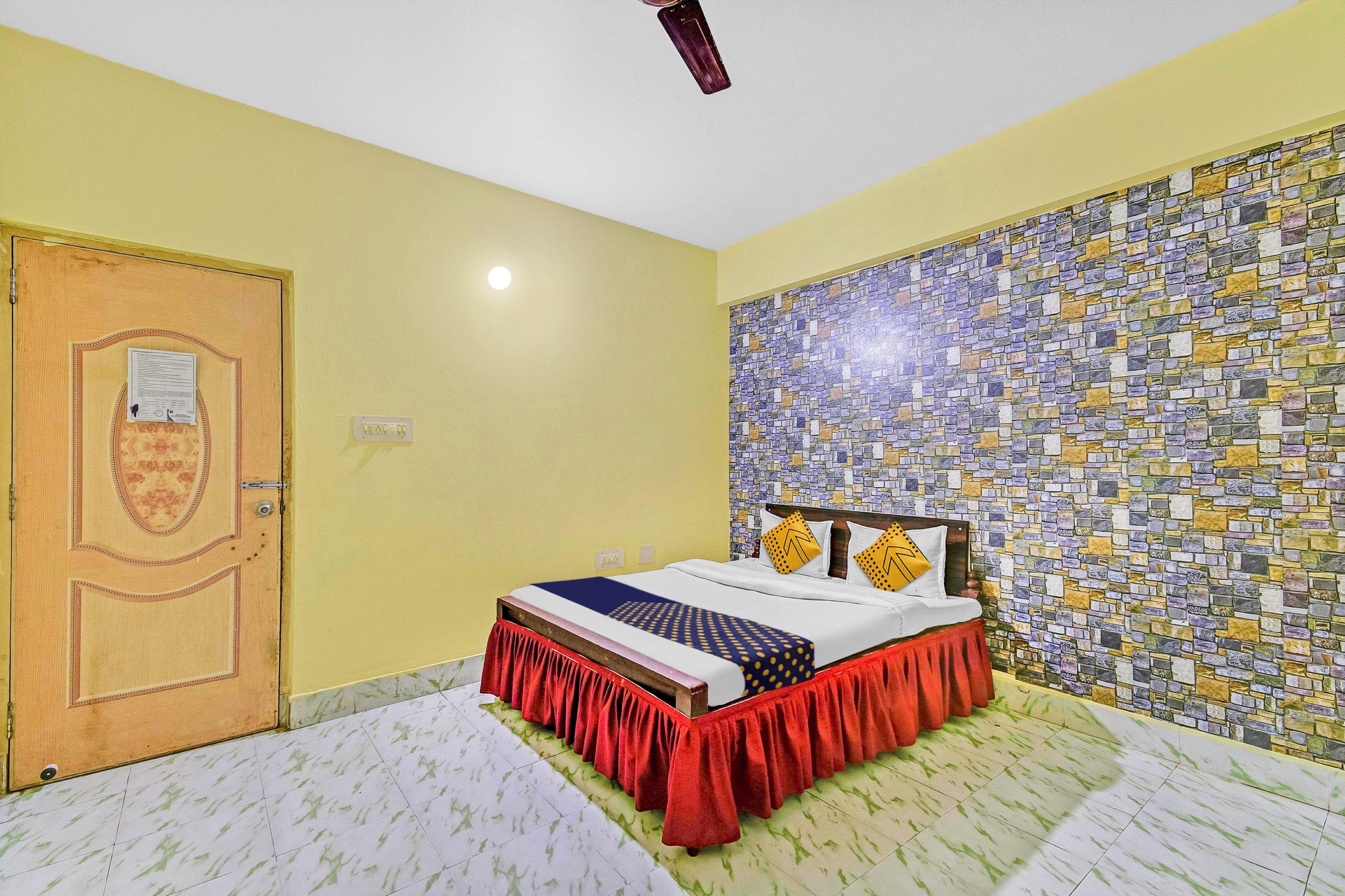 SPOT ON Trishakti Guest House - Tap to explore photos