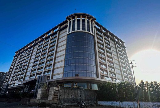 Ambition studio apartment at weekend address