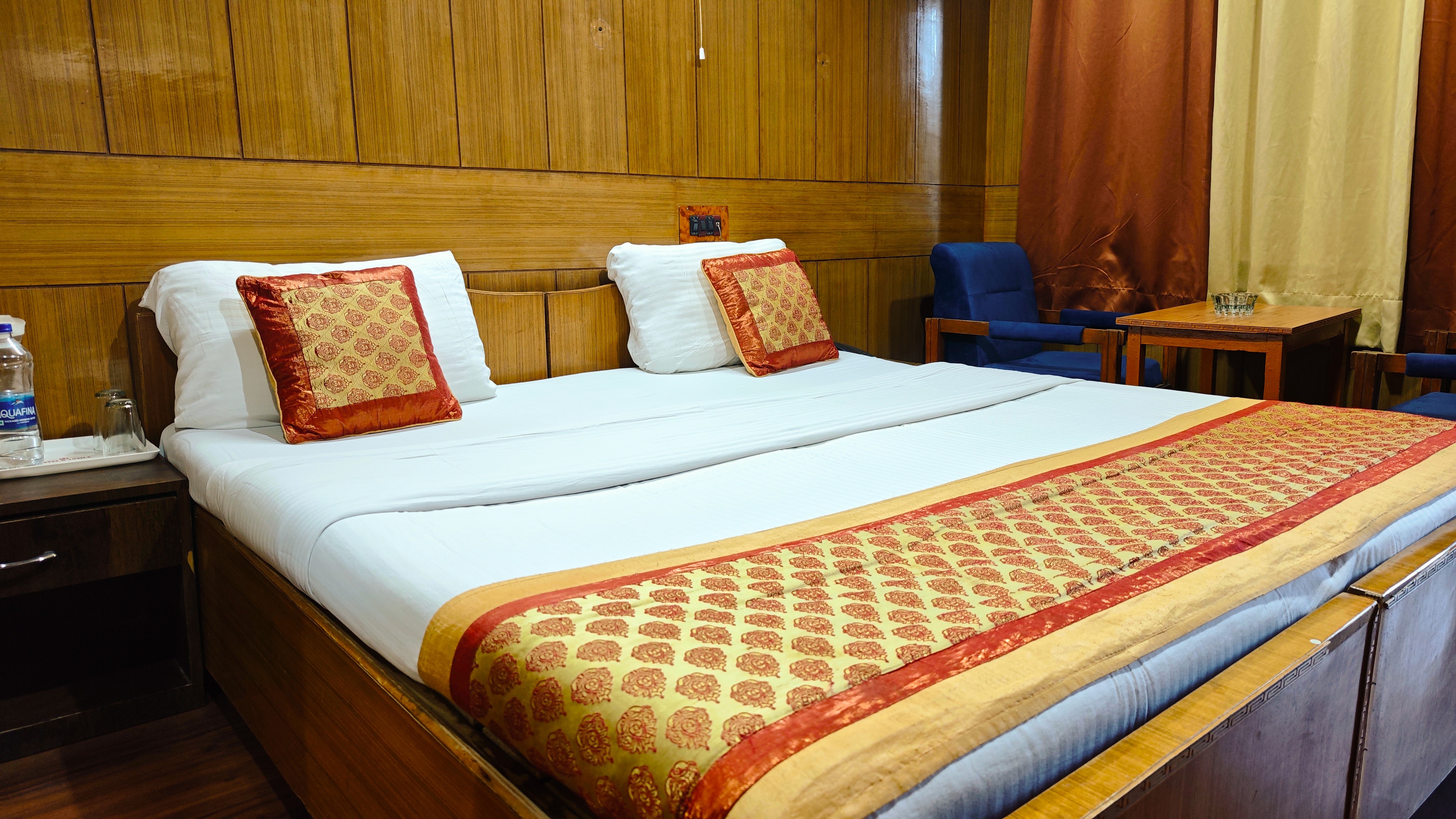 Hotel Ech Aar (Pure Veg) Kargil - Tap to explore photos