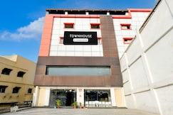 Super Townhouse Nagole RTO Office, Hyderabad