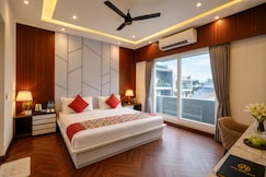 Hotel Grand Arcasia Greater Kailash & Nehru Place, Delhi