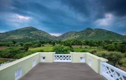 Room with Terrace Sitout (Luxury)