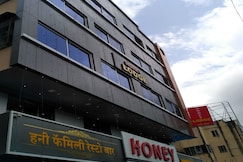 Hotel Honey Pune, Pune