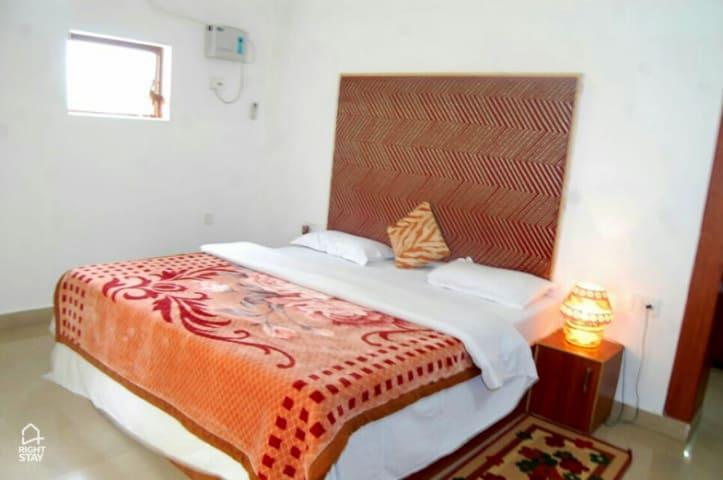 HOTEL COMFORT REGENCY - Tap to explore photos