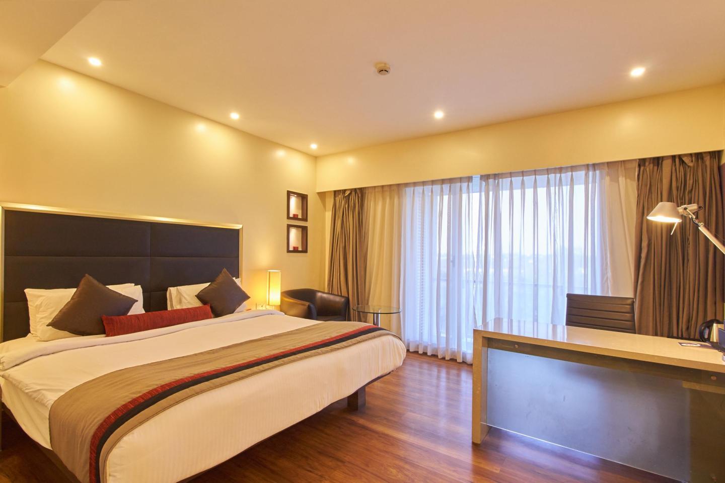 Spree Shivai Hotel Pimpri Chinchwad - Tap to explore photos