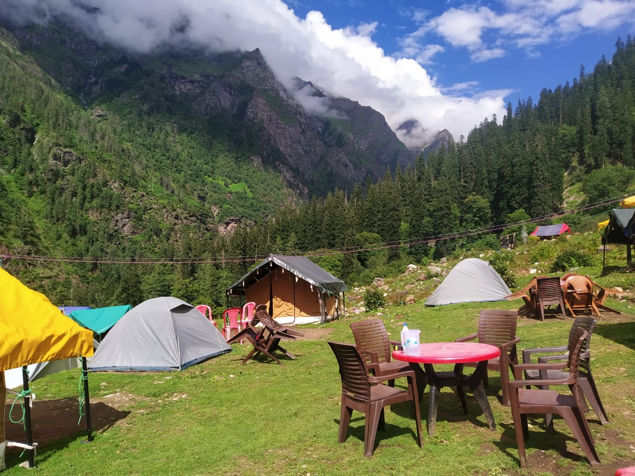 BLUE STAR CAMPS AND RESTAURANT - Tap to explore photos