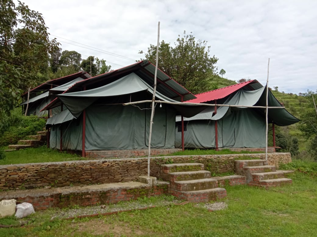 Pahadi Camps - Tap to explore photos