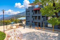 Hotel Shivraj Mussoorie(In- house Parking), Mussoorie