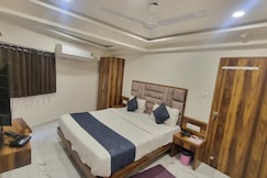 HOTEL ROYAL GRAND, Kalol