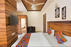 Hotel Madhuram Star, Bhopal