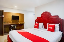 Collection O Medan City Center Near Manhattan Times Square Formerly Grand Z Suites, Kota Medan