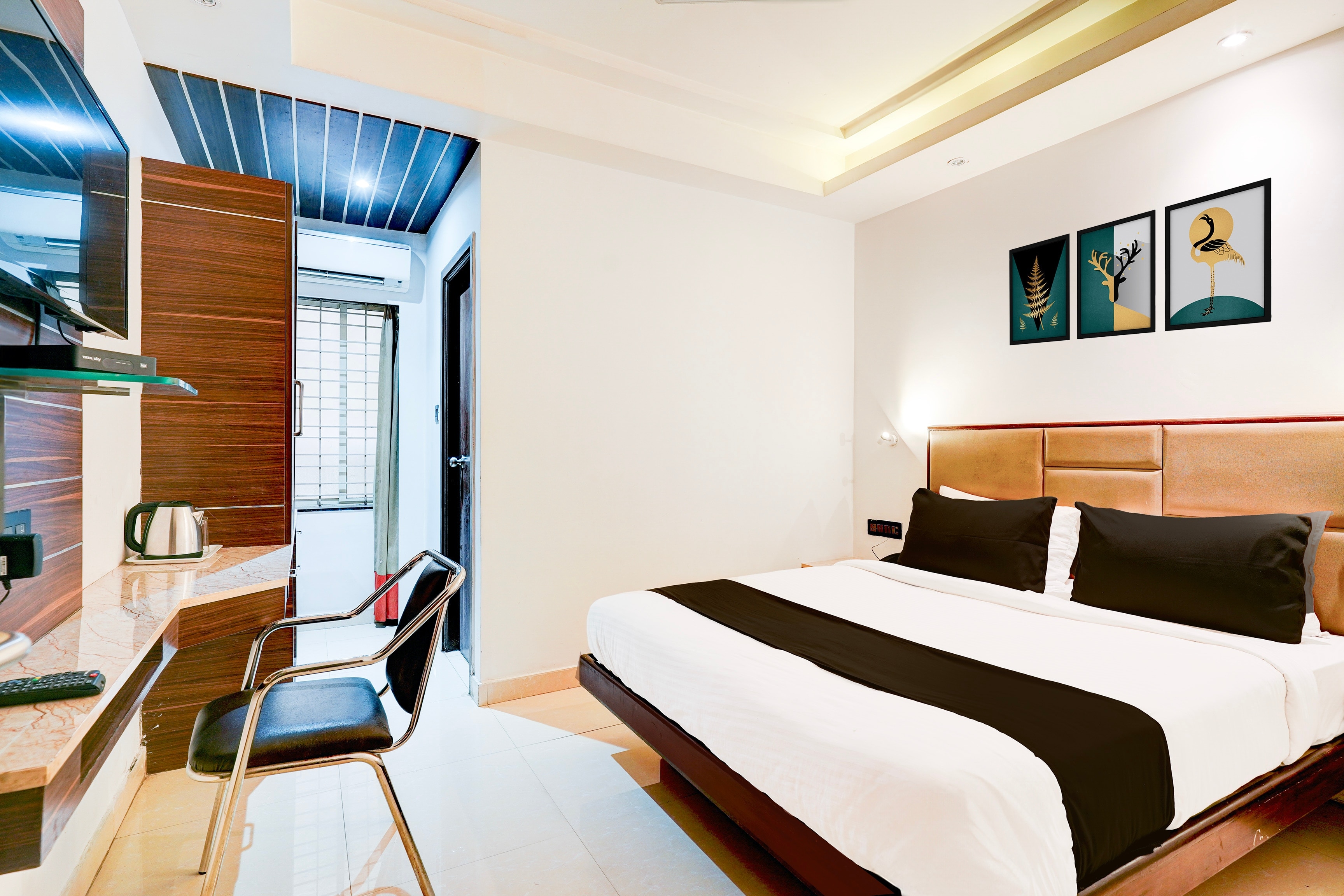Hotel O Indiranagar Bangalore - Tap to explore photos