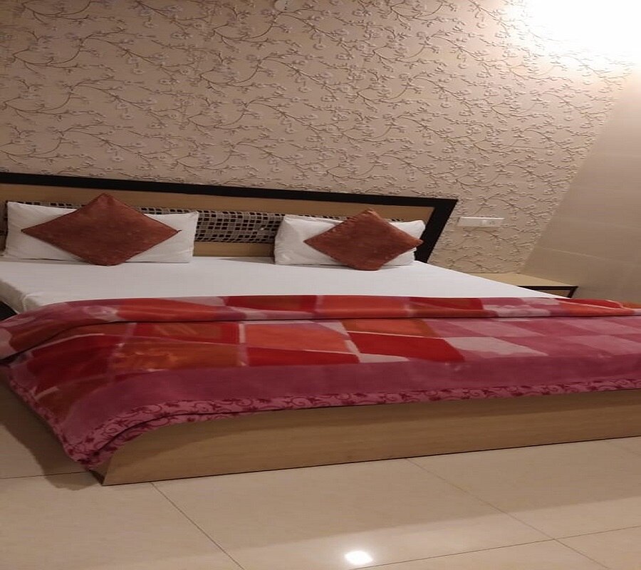 Varinda Homestay - Tap to explore photos