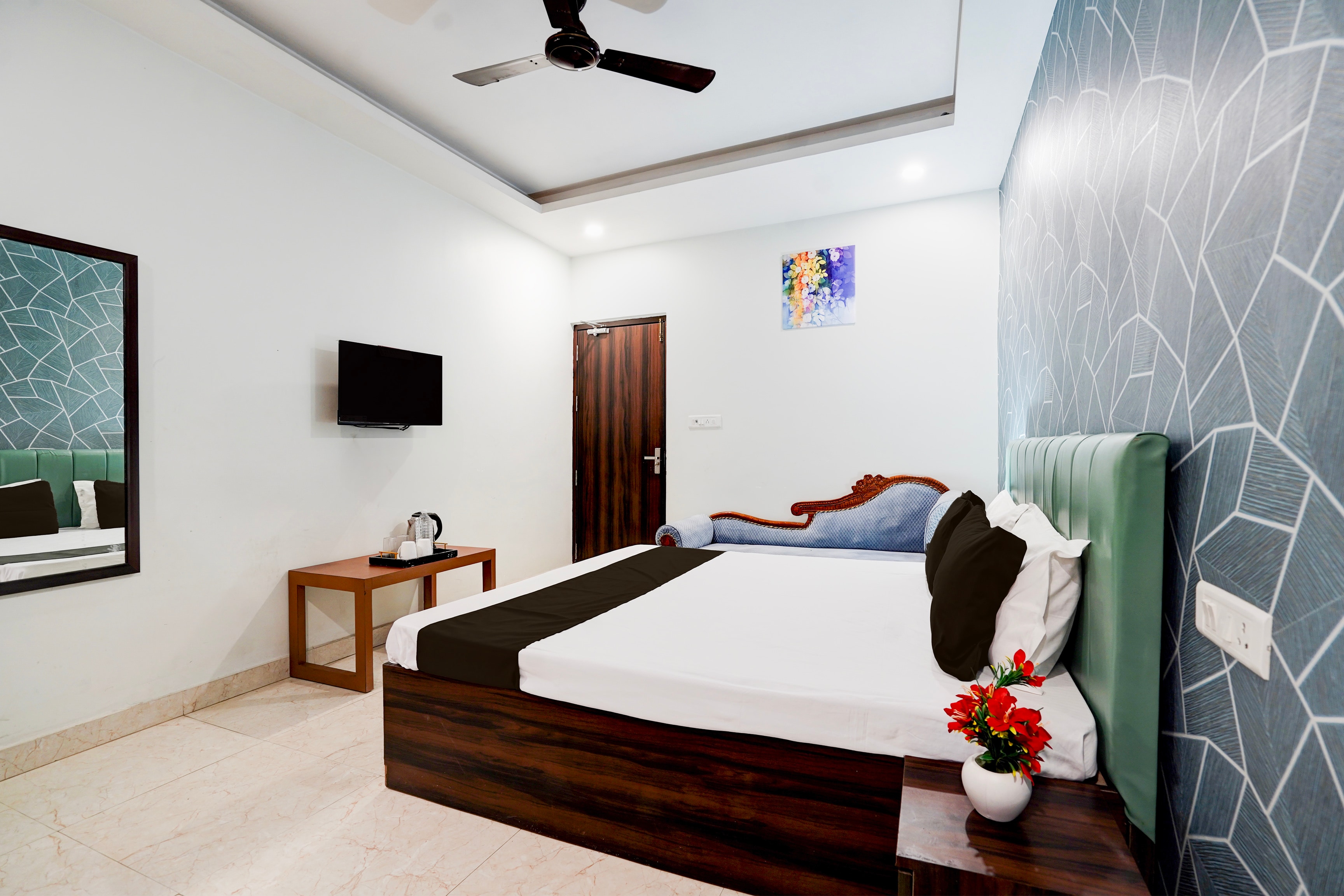 Hotel O Alankrita Resort - Tap to explore photos