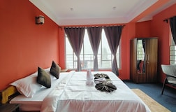 Double Bedroom with common Balcony