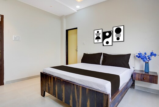 Hotel O TULIPS LODGING & BOARDING