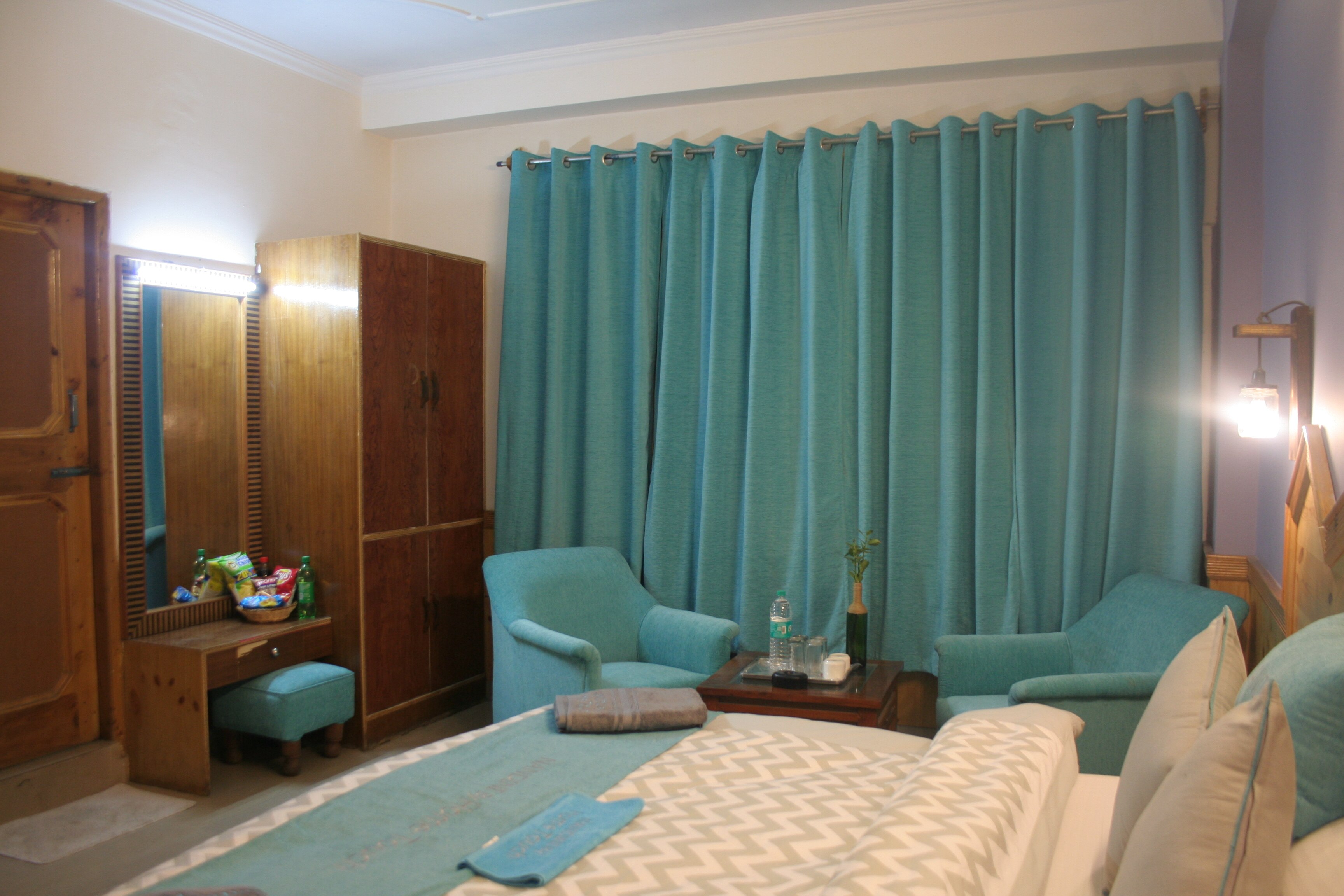 Viriparai Bungalow Munnar Inr 120 Off 2 0 0 0 Homestay Price Address Reviews