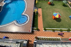 Ocean Beach Resort, Mandarmani