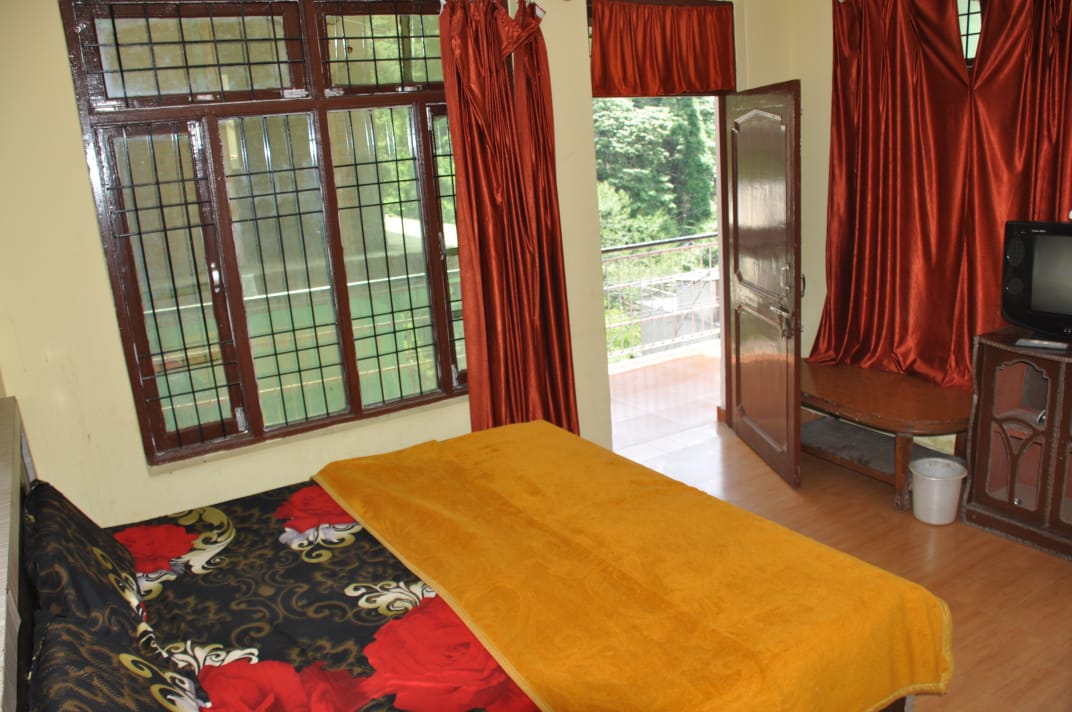Thakur Guest House Dalhousie INR 148 OFF ( ̶8̶0̶0̶ ) Guest House Price
