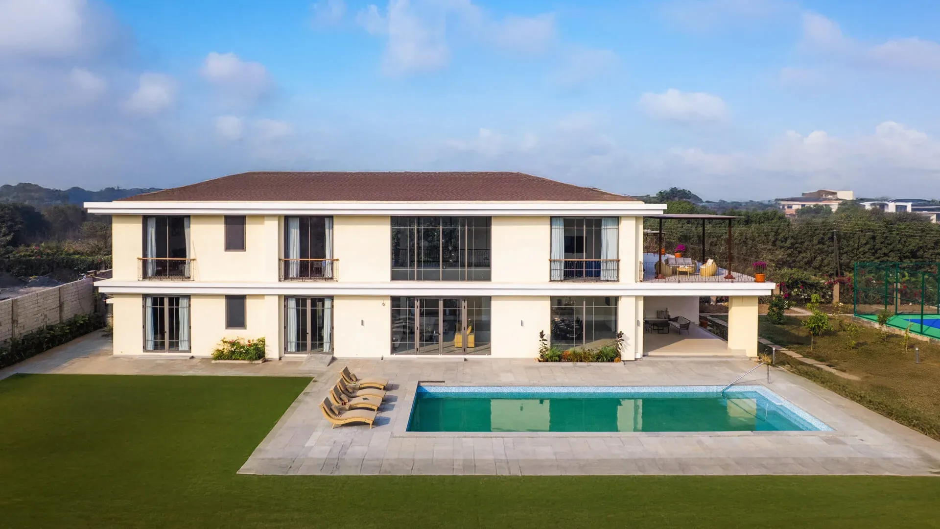 LohonoStays Ushta Villa, Alibaug