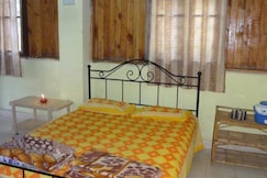 Pooja farm resort, Wada