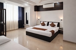 Sairaah Golden Suites, Shirdi
