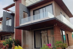 Trinity by Coolsttays365, Lonavala