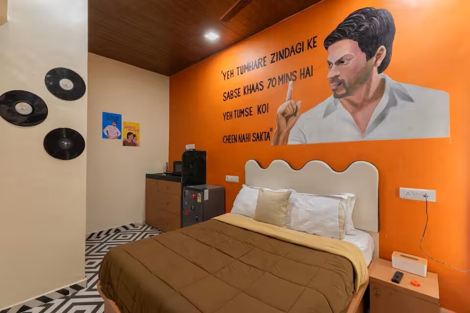Bollywood Themed BNB in B-Town - Tap to explore photos
