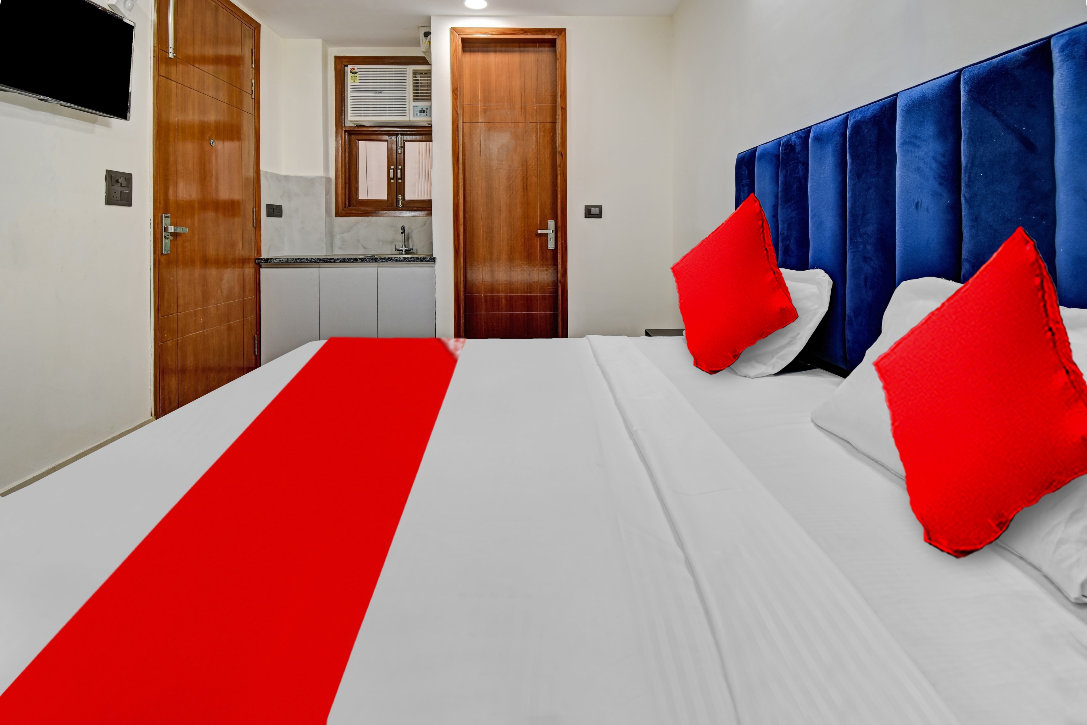Hotel O Sai Kripa Stay - Tap to explore photos