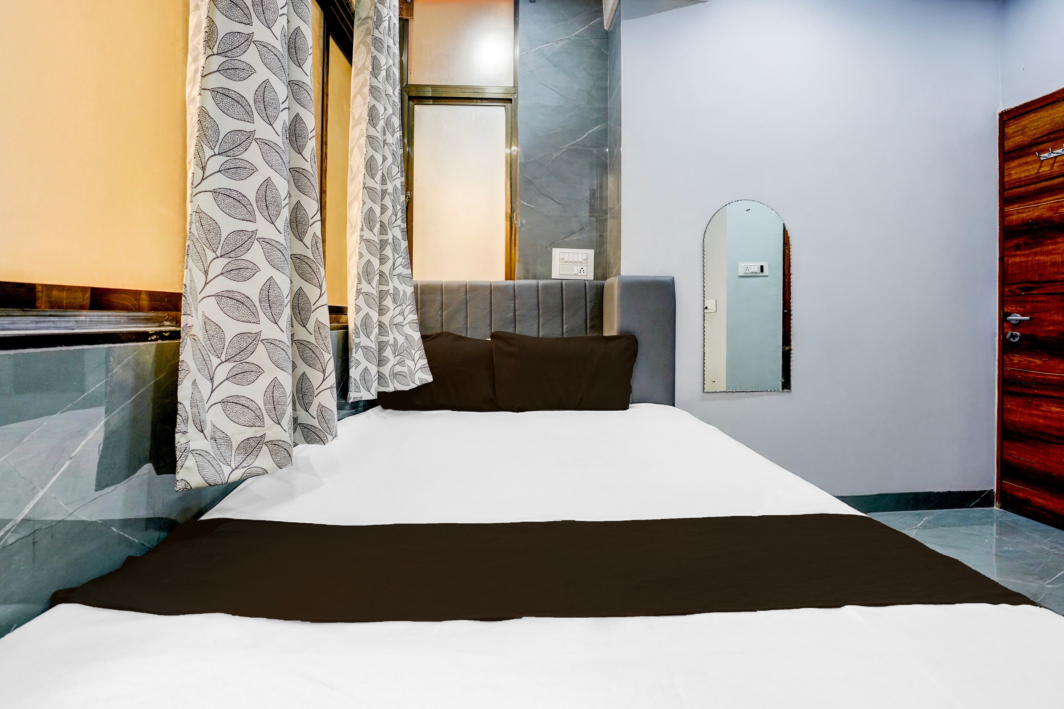 HOTEL O M.M RESIDENCY - Tap to explore photos
