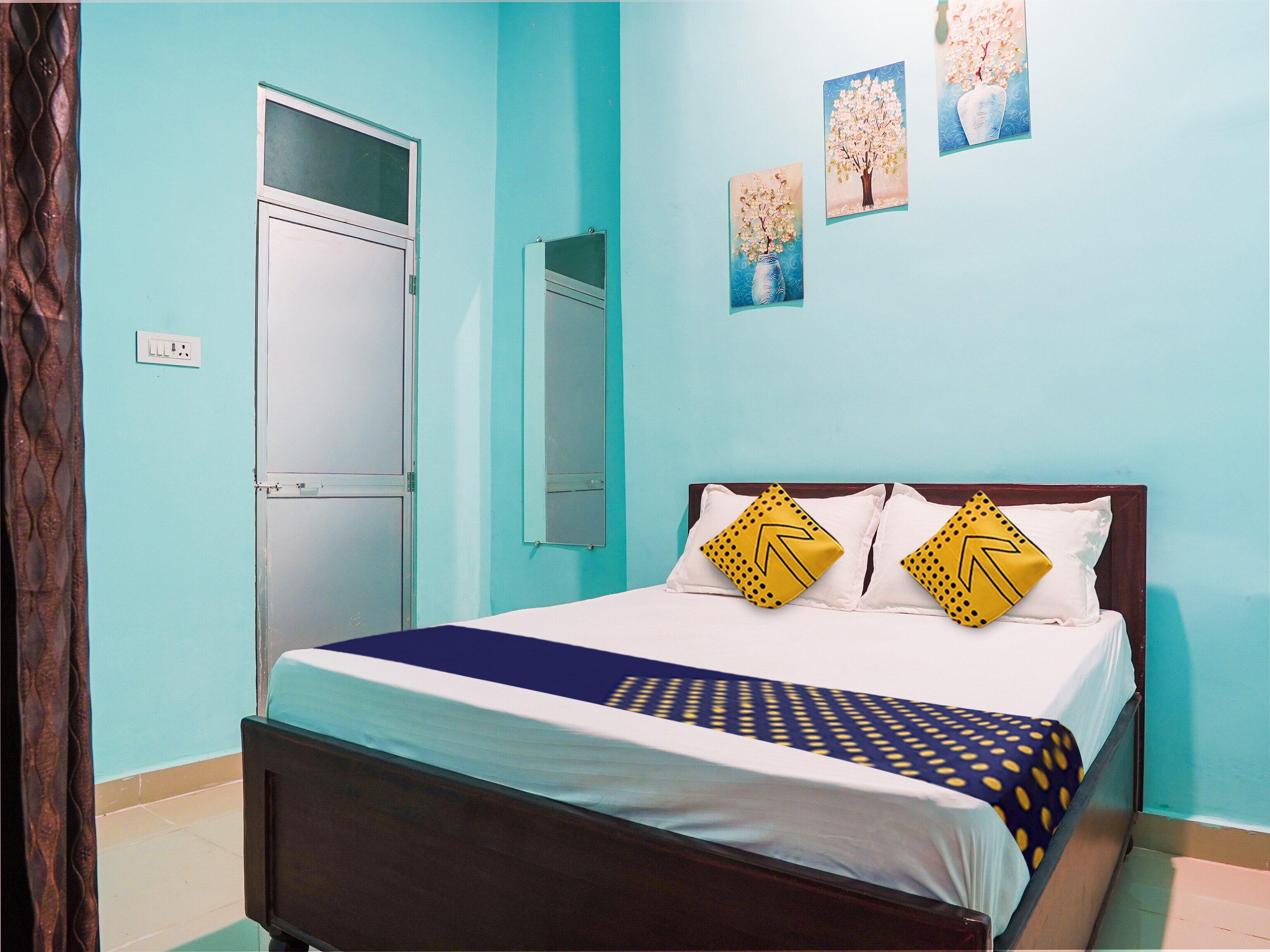 Hotel O Hanu Inn - Tap to explore photos
