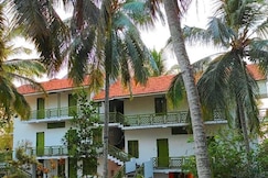 Aanandakosha Ayurveda Retreat, Kovalam and Poovar