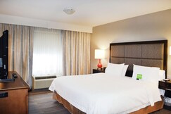 Hampton Inn & Suites by Hilton Calgary University NW, Calgary, Alberta