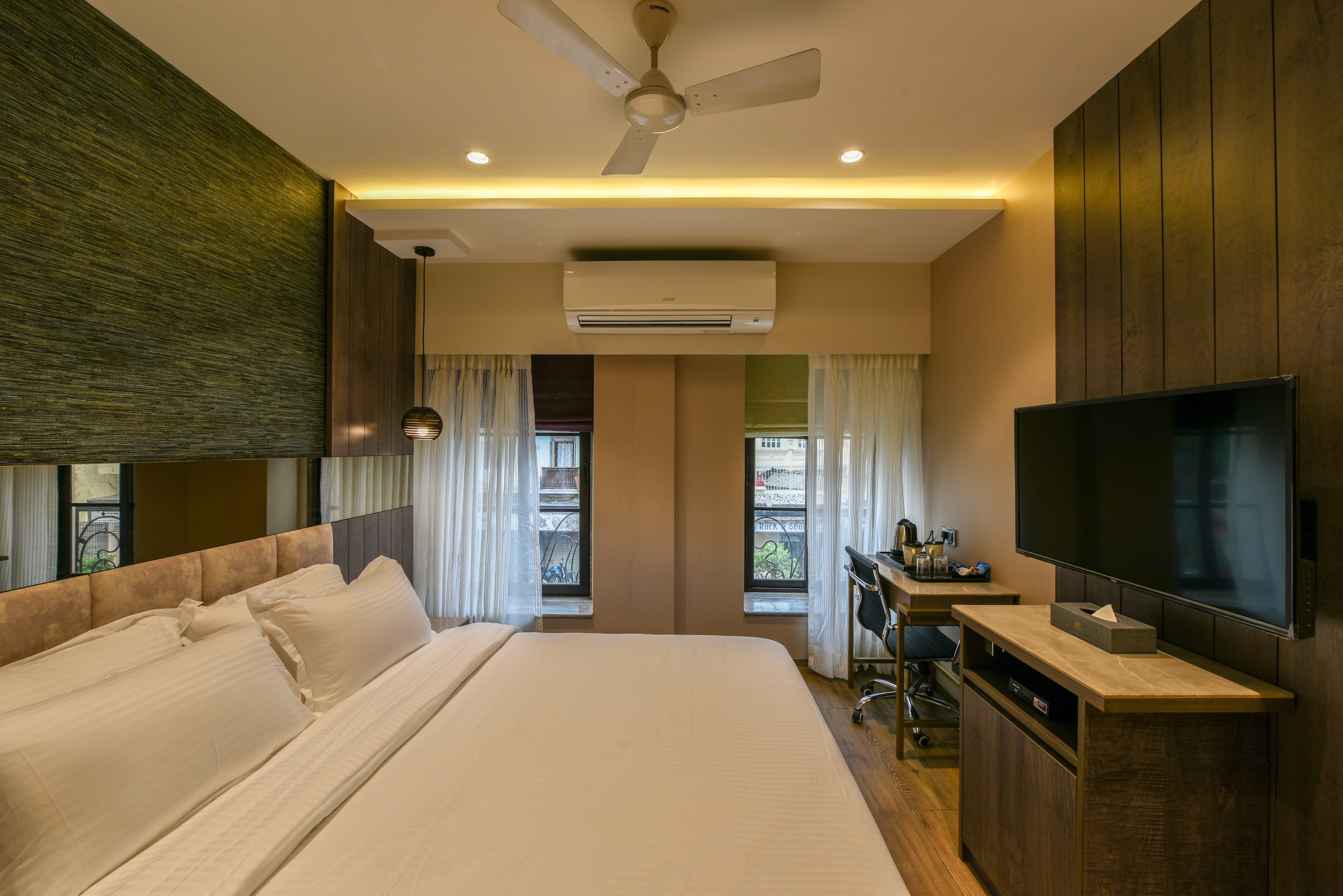 Hotel Orient Regency - Tap to explore photos