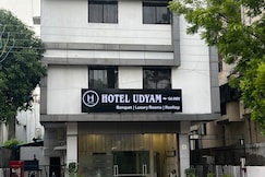 HOTEL UDYAM GLORY, Nagpur