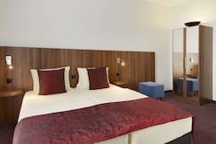 Ramada by Wyndham Frankfurt Central Station, Frankfurt
