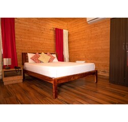 Super Deluxe Room