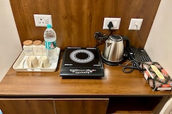 Luxury Suite near Expo Mart   Alpha 2, Greater Noida