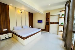 The White House , Nainital, Nainital