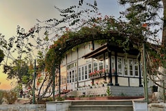 The Heritage Home and Dining