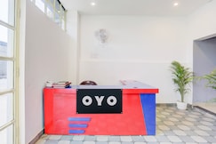 Hotel O Own Roof, Varanasi