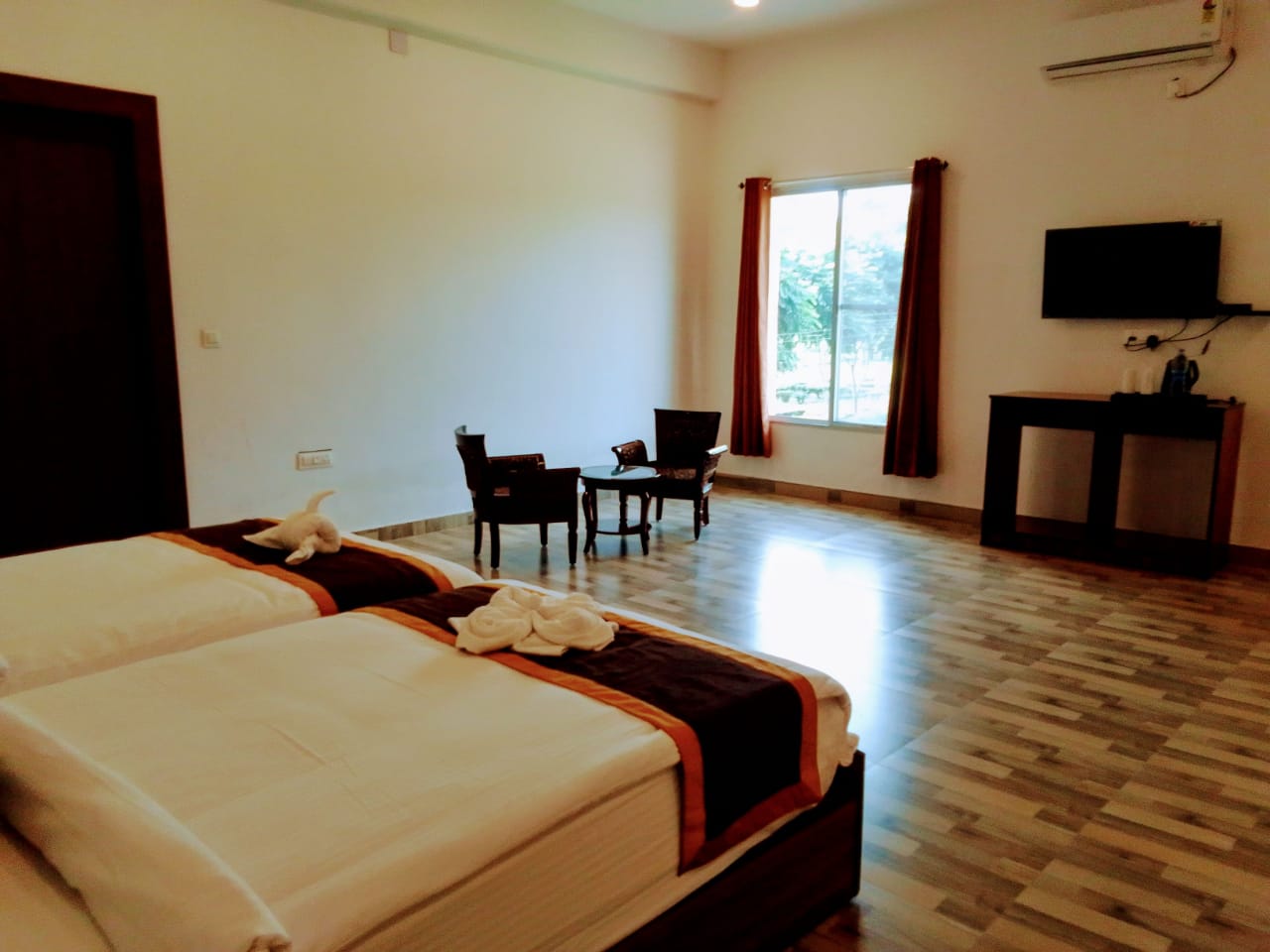 Ramsai Tea and Wildlife Resort - Tap to explore photos