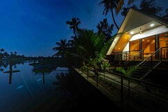 Liara Waterfront Cottage, Cochin