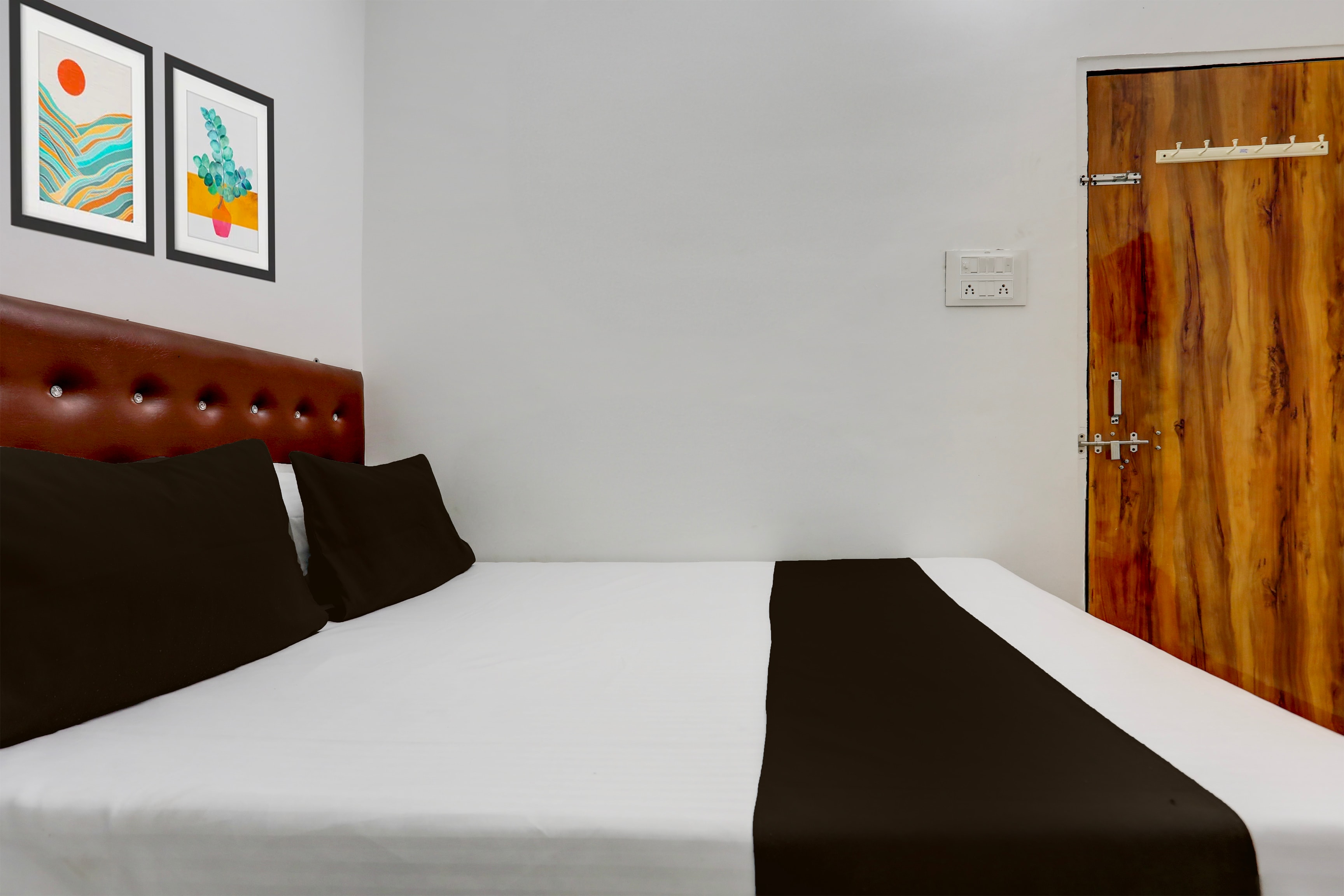 Hotel O Basera Lodging - Tap to explore photos