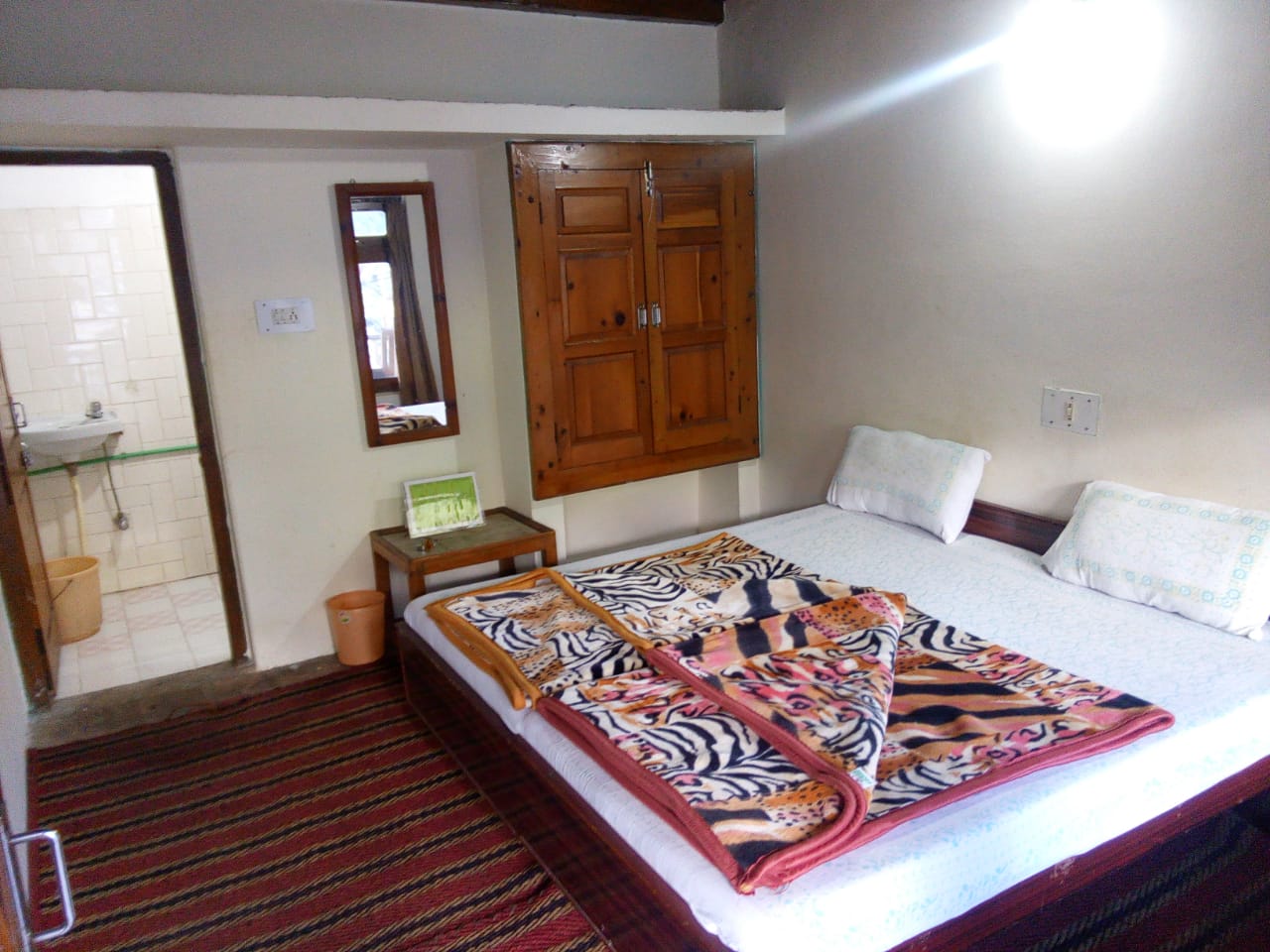 Kalptaru Guest House - Tap to explore photos