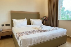 Kairvi Fort Resort, Amroha