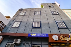 FabHotel Shivay, Indore