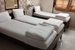 Hotel Kamal, Mumbai