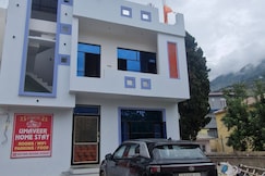 Umaveer Homestay, Patnitop